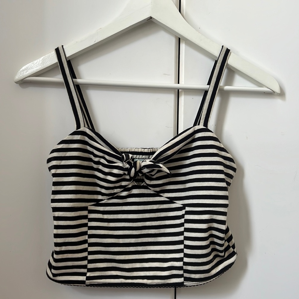 Urban Outfitters Women's Crop Top